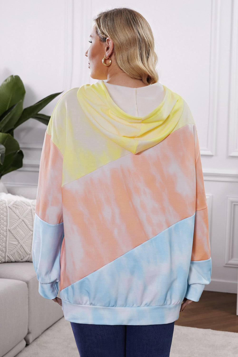 Plus Size Drawstring Color Block Dropped Shoulder Hoodie - -