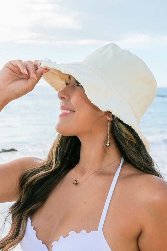 Frayed Edge Canvas Bucket Hat - Cream OneSize -
