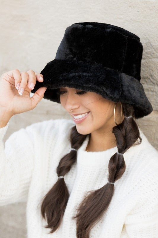 Plush Bucket Hat - -