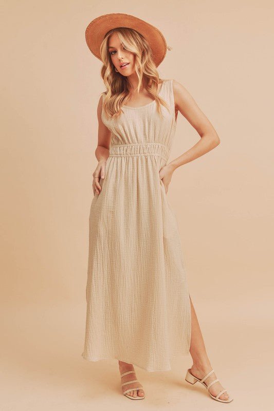 Darci Maxi Dress – Evening Elegance - OAT -