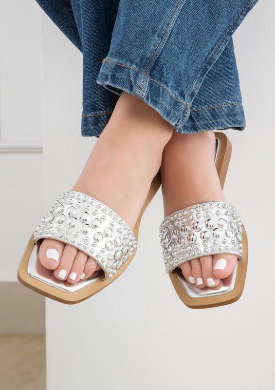 GIA SUMMER SANDALS WITH STUDS - FLATS - Silver -