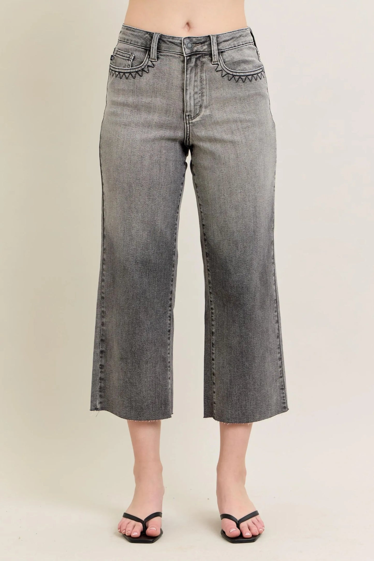 Judy Blue Full Size Wide Leg Capris Jeans Plus Size – | Shannon’s Chique Boutique