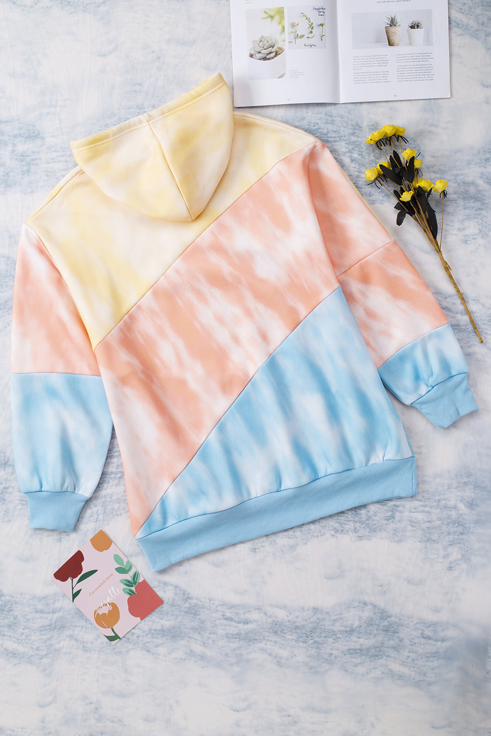 Plus Size Drawstring Color Block Dropped Shoulder Hoodie - -