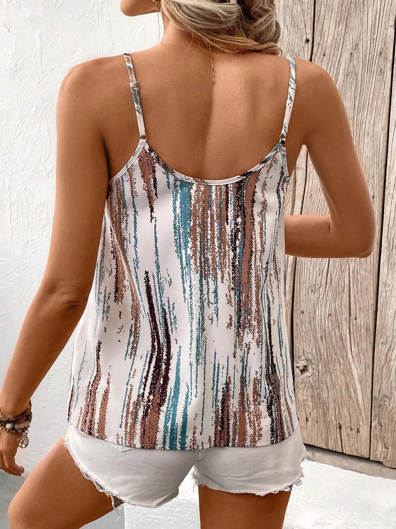 Striped Scoop Neck Cami – | Shannon’s Chique Boutique