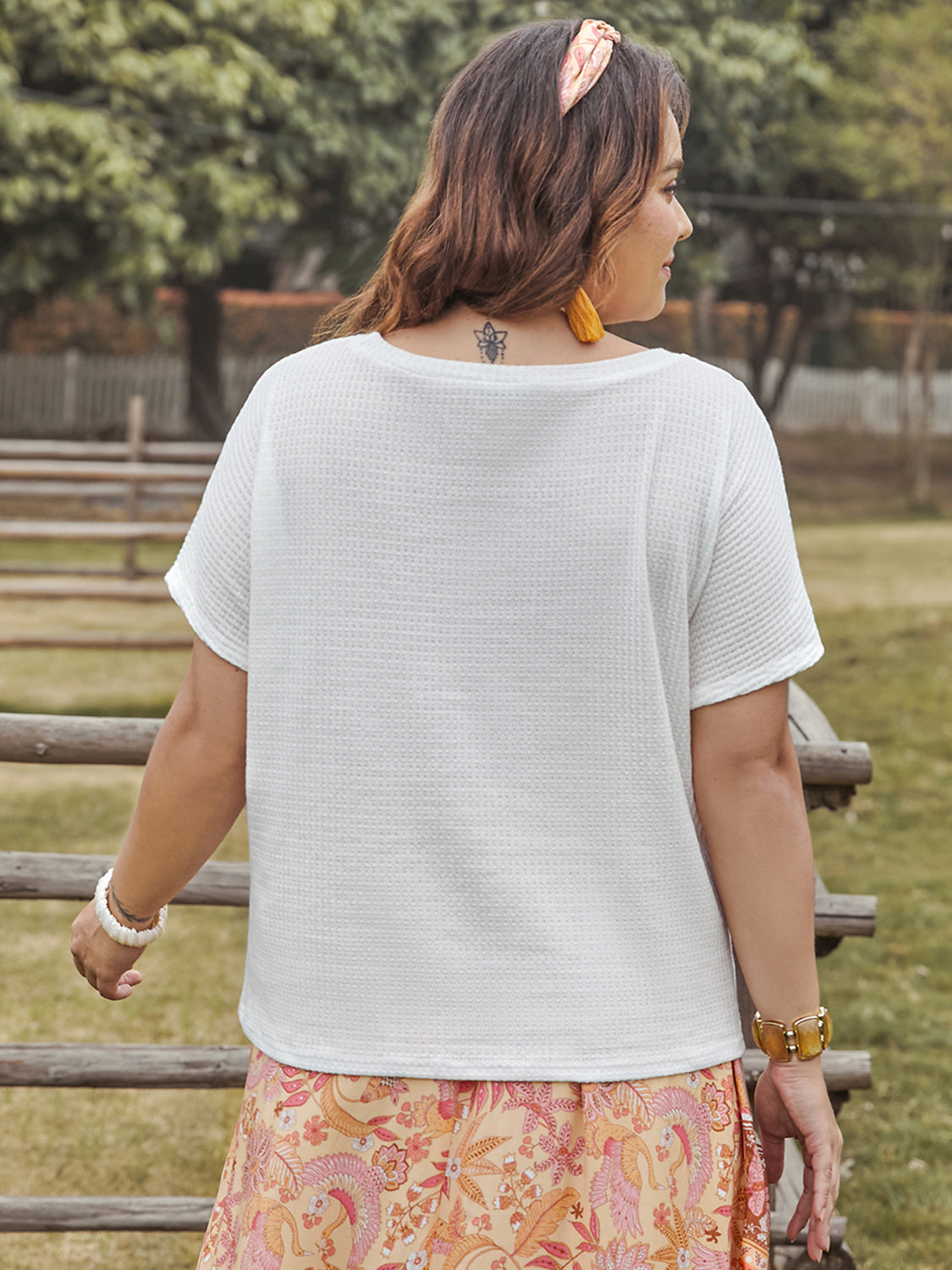 Plus Size Lace Detail Round Neck Short Sleeve Top - -