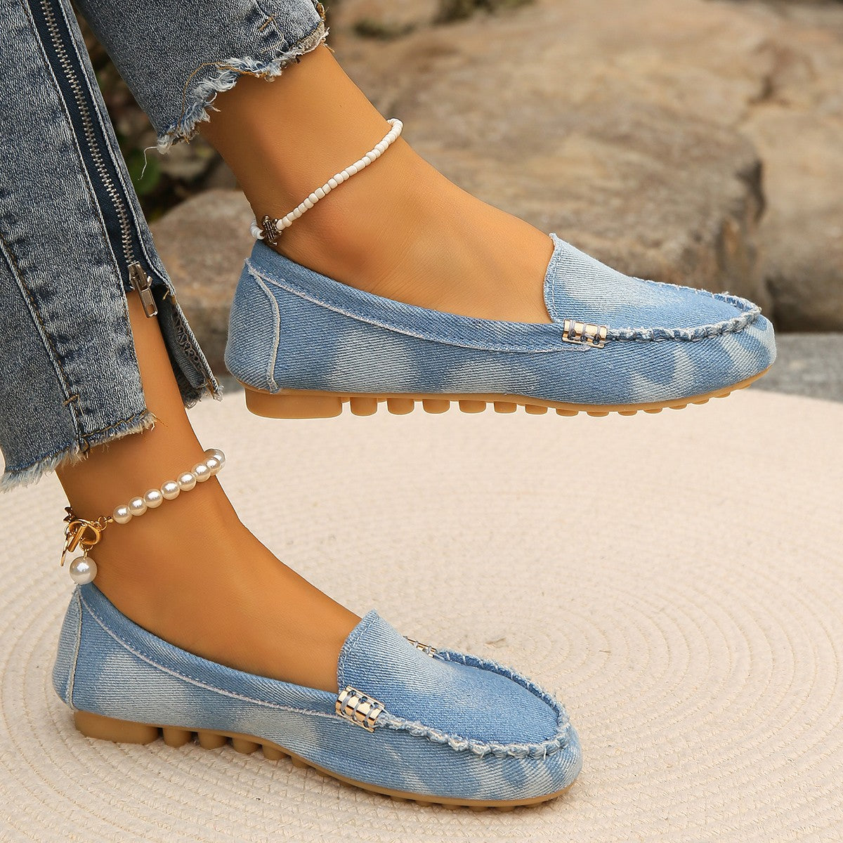 Round Toe Flat Loafers - -
