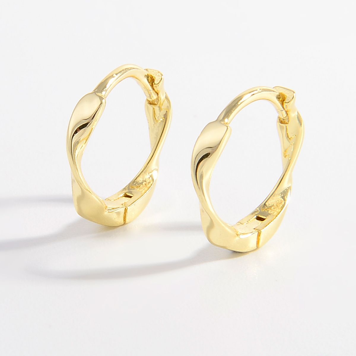 925 Sterling Silver Hoop Earrings - -