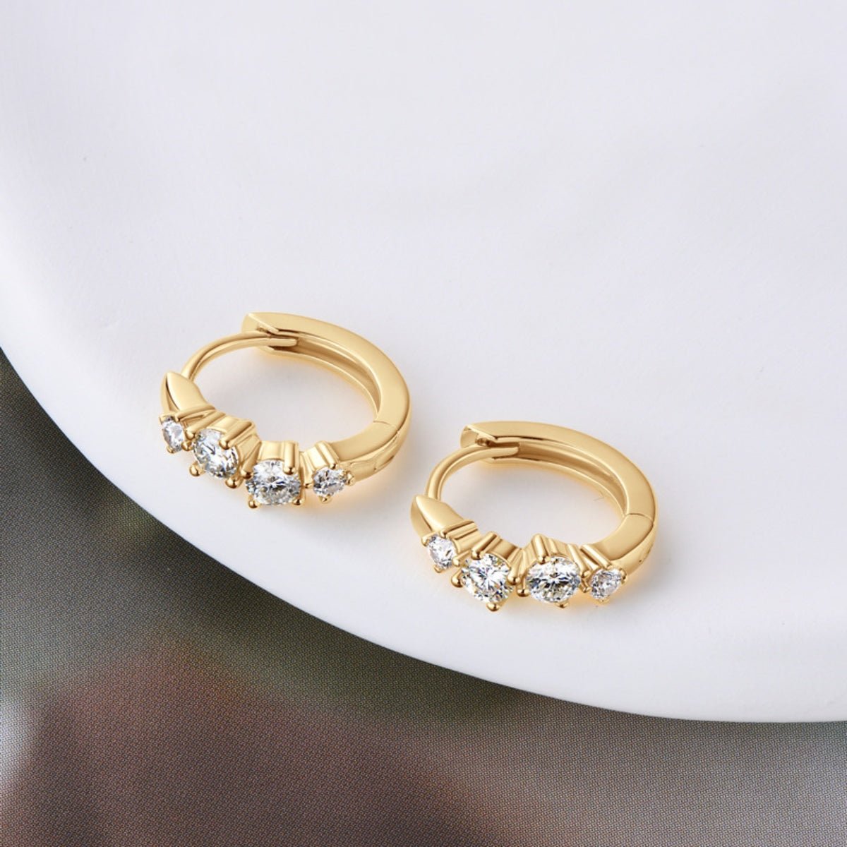 925 Sterling Silver Moissanite Huggie Earrings - -
