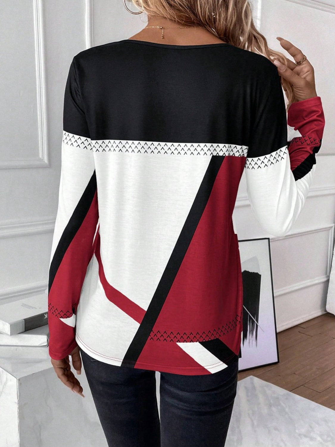Contrast Round Neck Long Sleeve T-Shirt - -