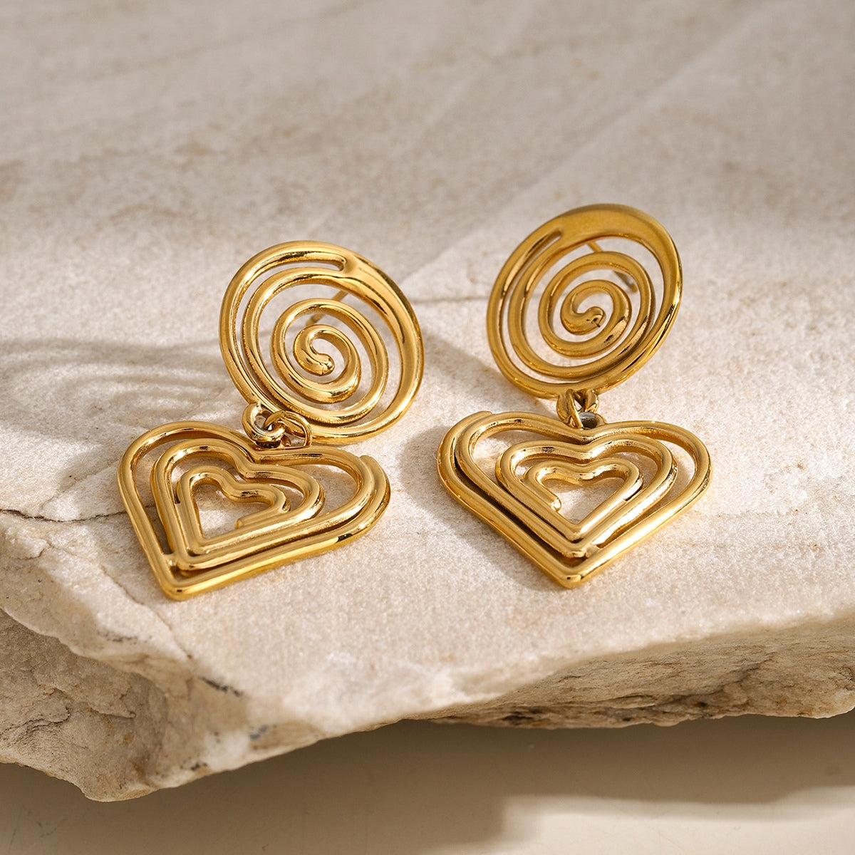 Sweet Heart Stud Earrings - -