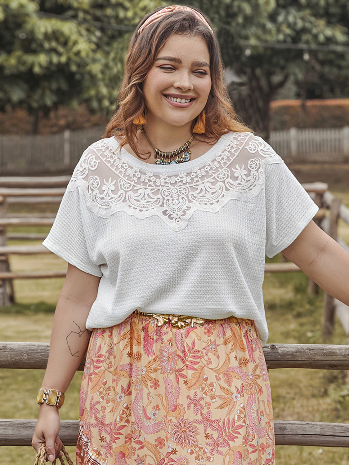 Plus Size Lace Detail Round Neck Short Sleeve Top - -