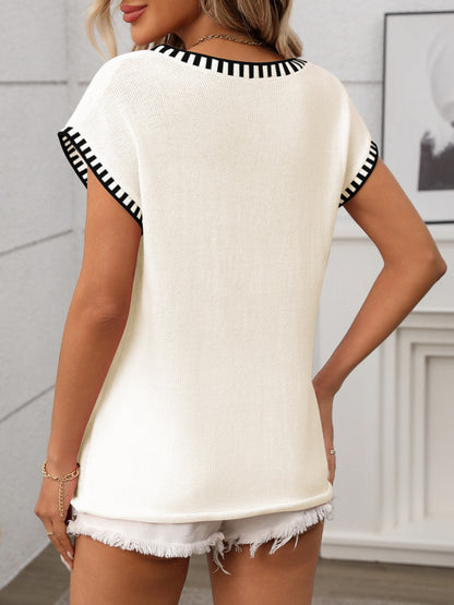 Contrast Trim V-Neck Short Sleeve Knit Top - -