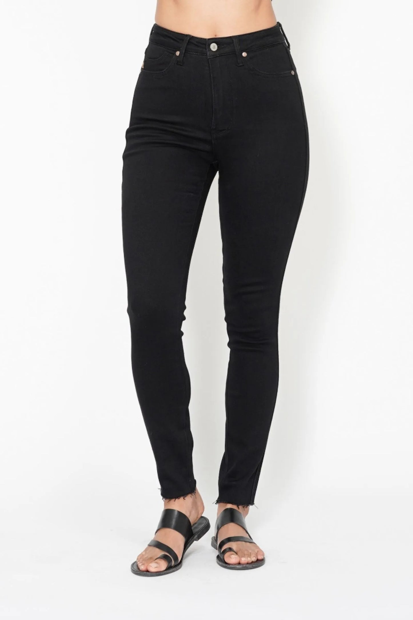 Judy Blue Full Size High Waisted Tummy Control Shield Pockets Skinny Jeans Plus Size – | Shannon’s Chique Boutique