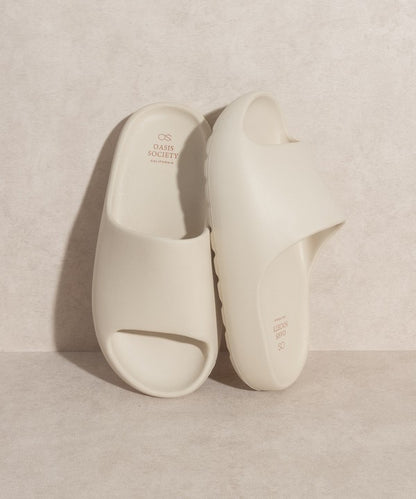 OASIS SOCIETY Wyatt - Comfort Slides