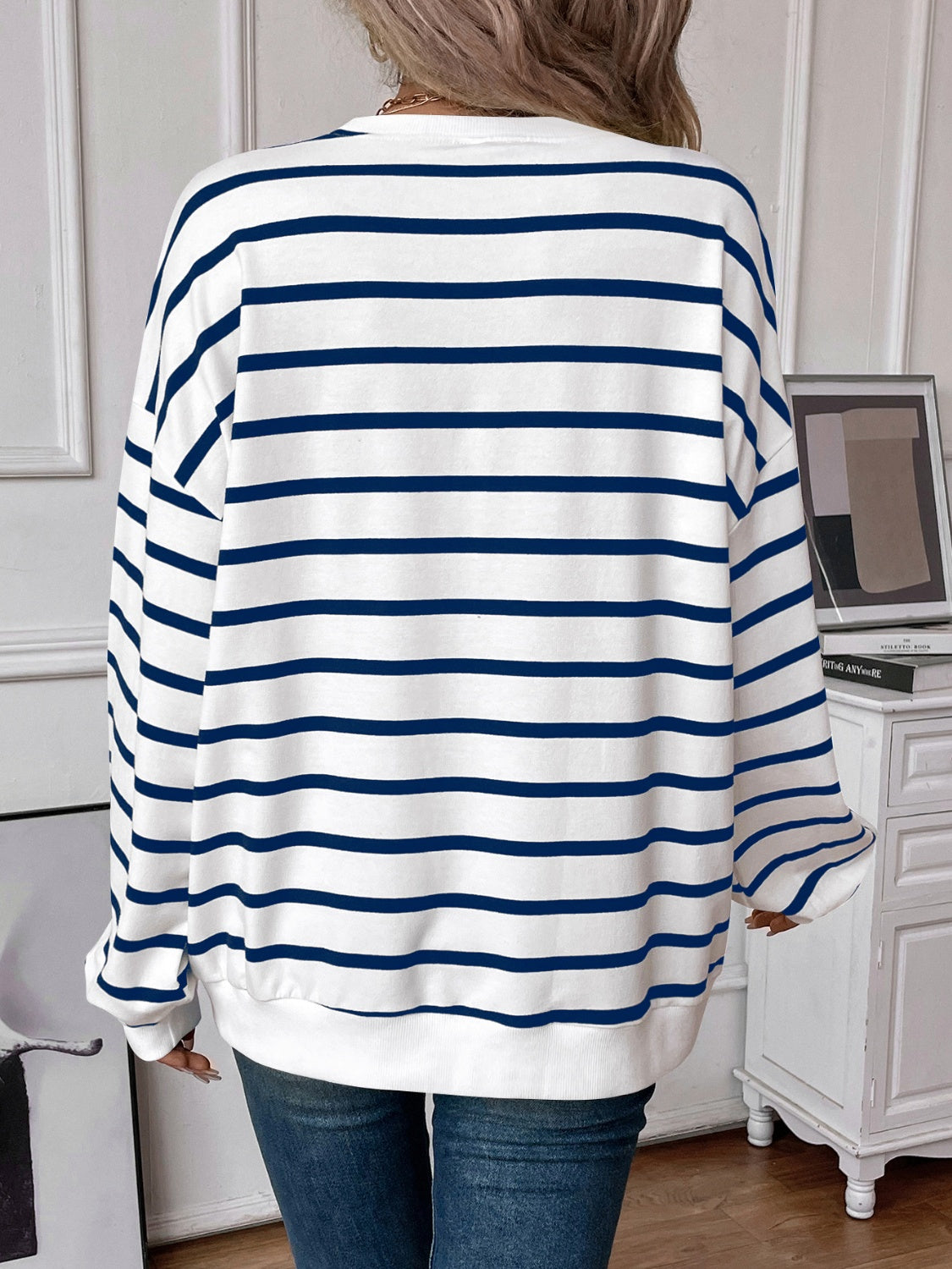 Lovelet Striped Round Neck Long Sleeve Sweatshirt