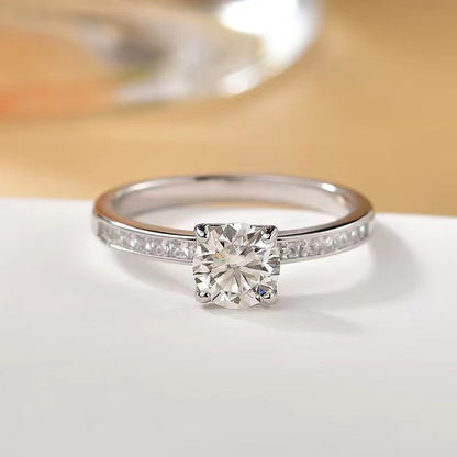 2 Carat Moissanite Zircon 925 Sterling Silver Ring - -