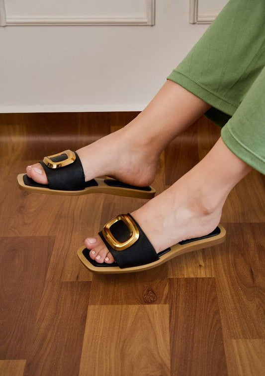 GIA JEWEL DETAIL SANDALS - FLATS - Black -