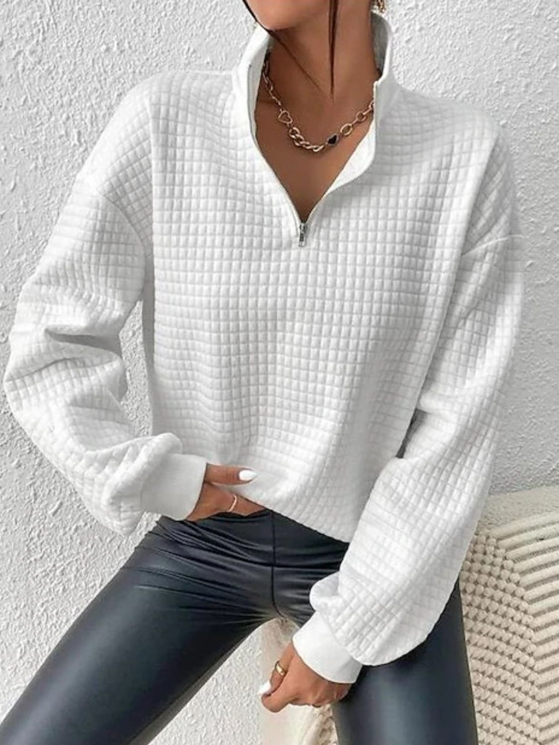 Collared Neck Long Sleeve Sweatshirt - -