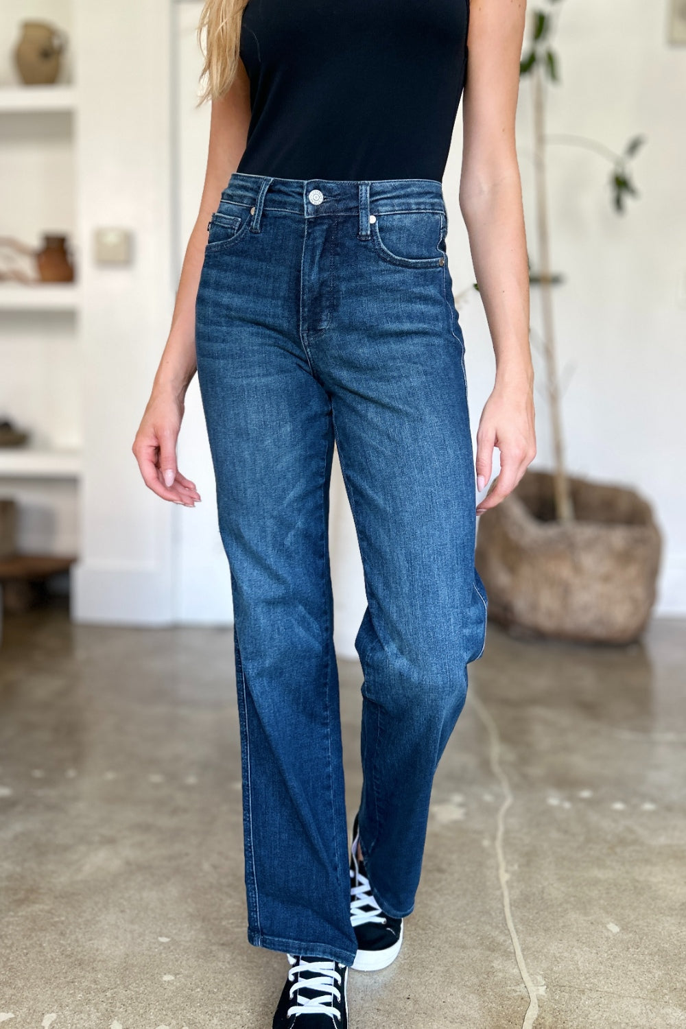 Judy Blue Full Size Tummy Control Straight Jeans