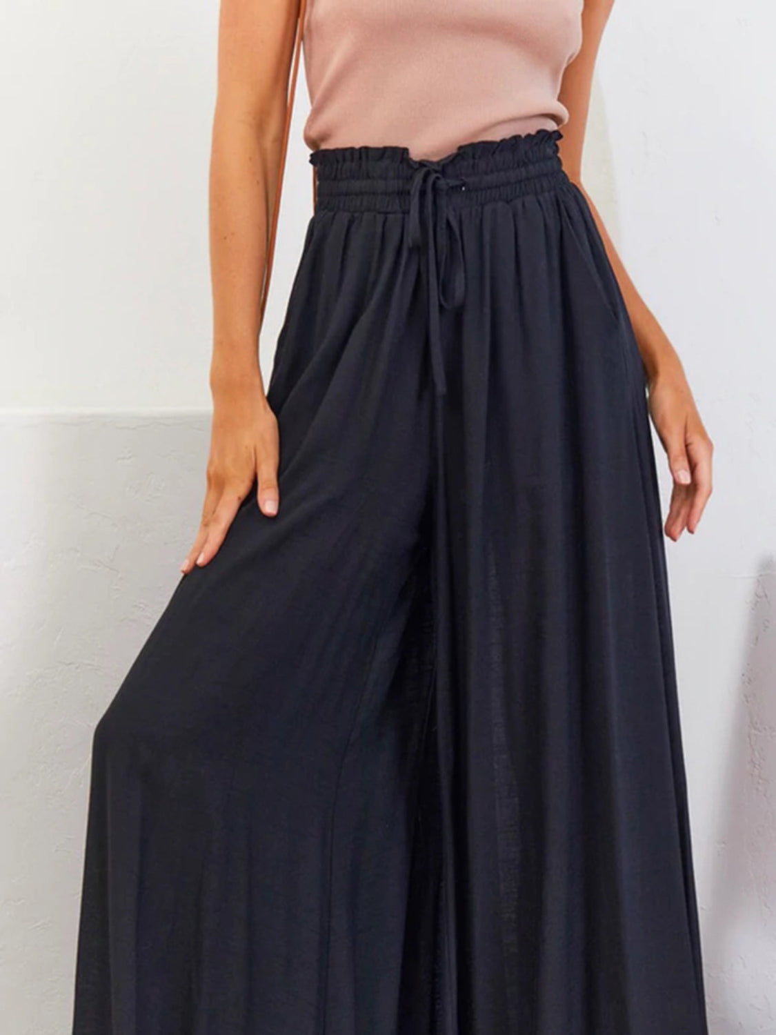 Wide-Leg High Waist Pants – Lightweight, Flowy Fit with Pockets - -