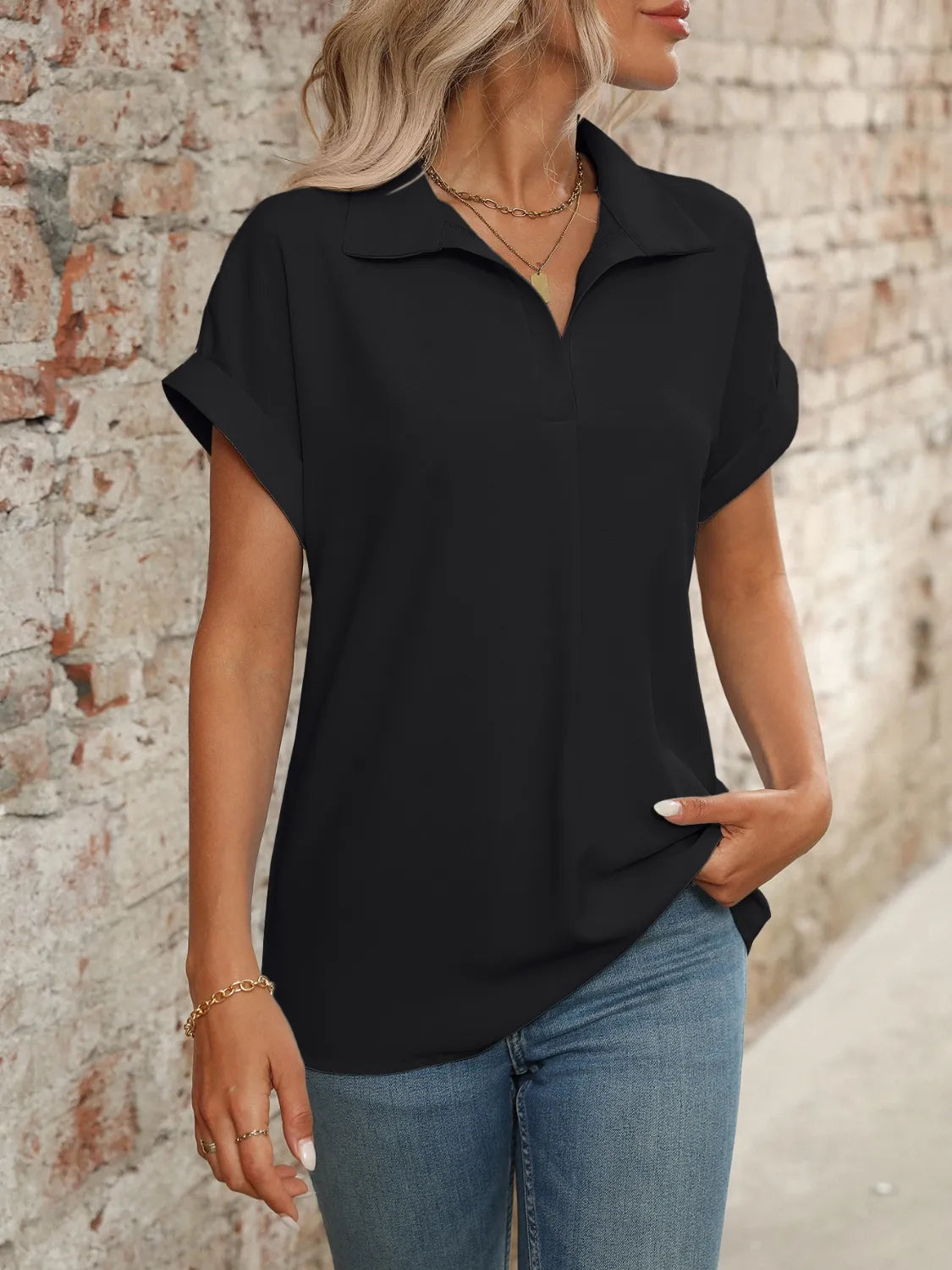 Ruched Round Neck Short Sleeve Top – Pretty Chique Women’s Summer Blouse - -