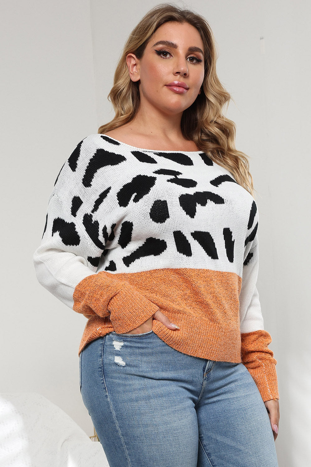 Plus Size Leopard Round Neck Long Sleeve Sweater - -