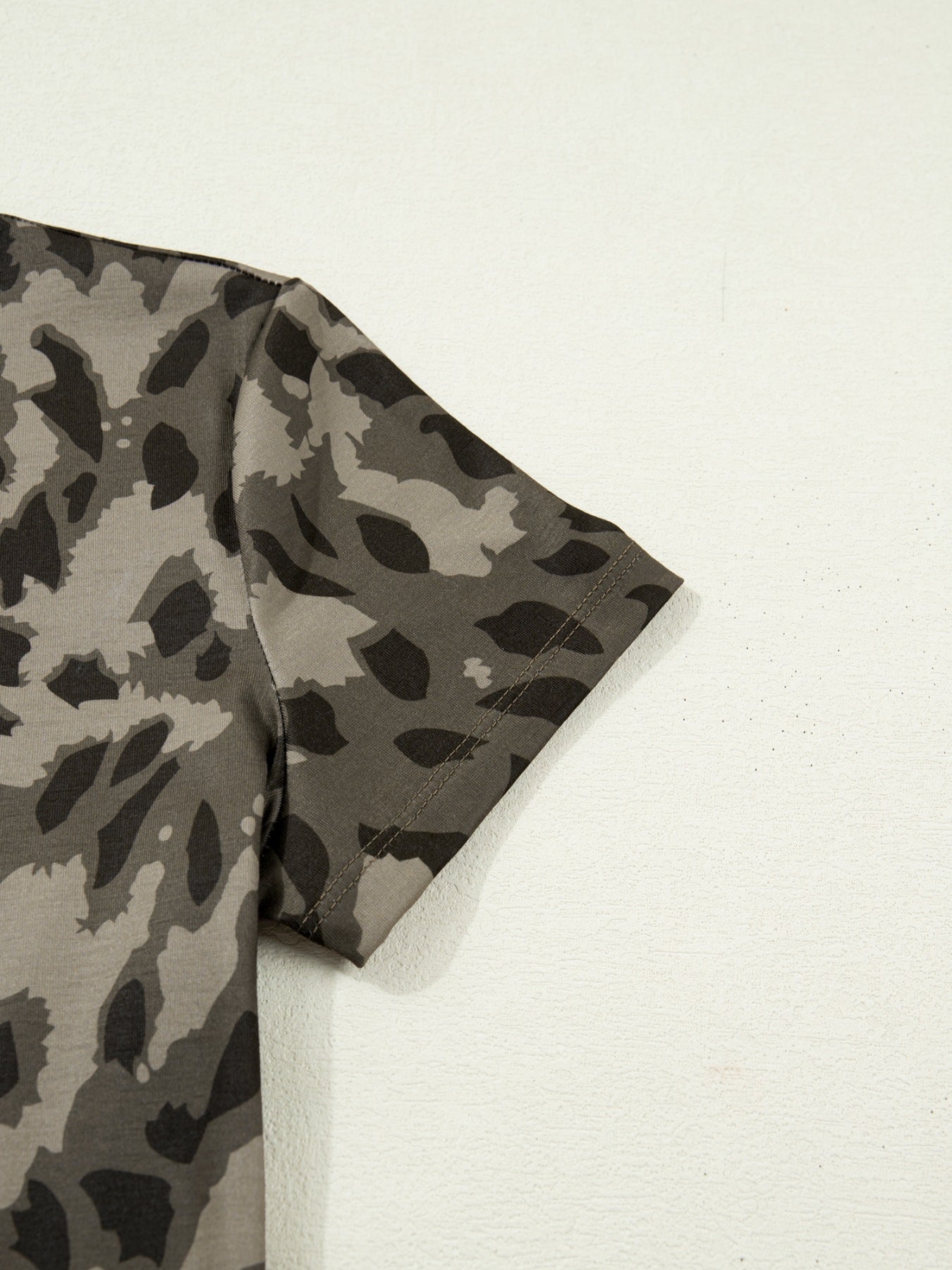 5e65f408-e5d5-49f7-88d3-a95647fc04b2-Max