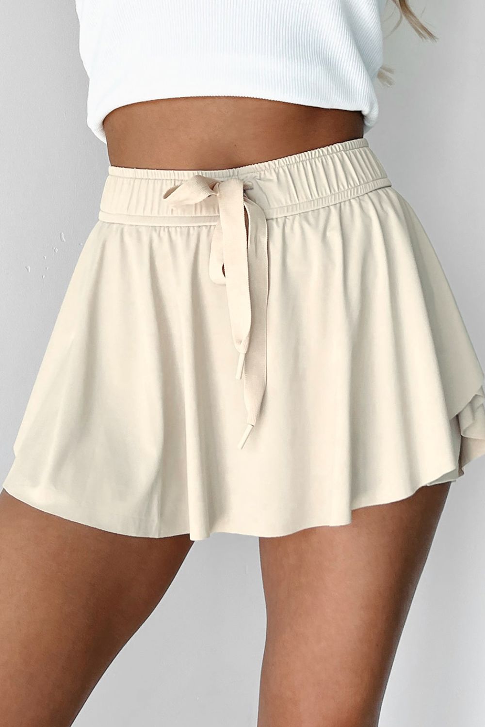 Drawstring High Waist Lined Active Skorts - -