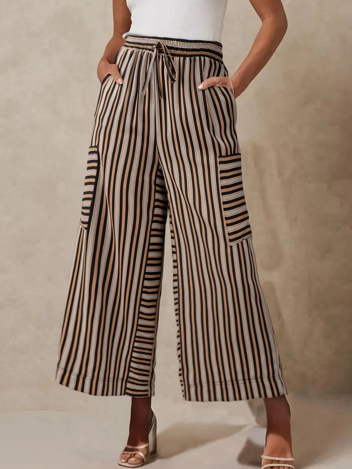Contrast Striped Wide leg Pants - Black -