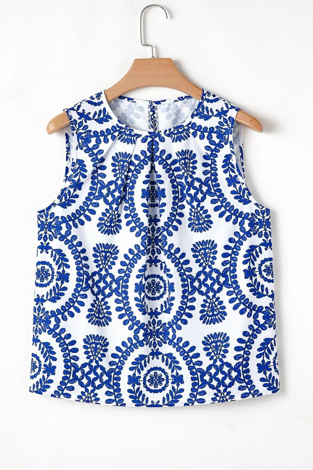 Printed Crew Neck Sleeveless Top - -