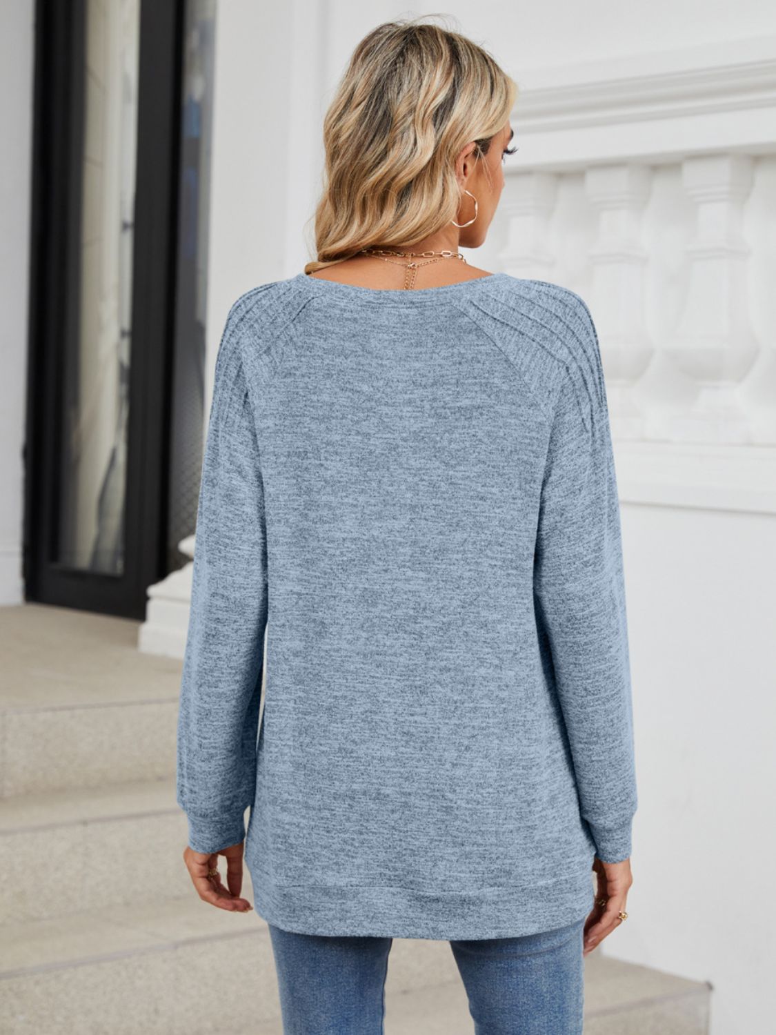Round Neck Long Sleeve T-Shirt - -