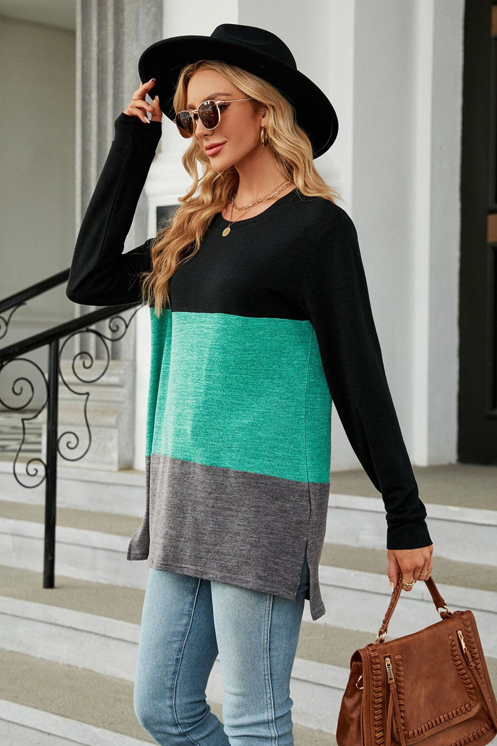 Color Block Round Neck Long Sleeve Slit T-Shirt