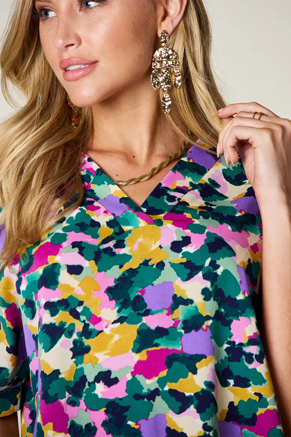 Double Take Full Size Printed V - Neck Short Sleeve Side Slit Top – | Shannon’s Chique Boutique