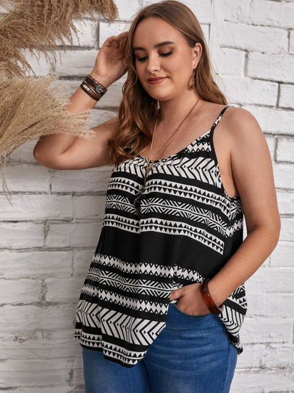 Plus Size Scoop Neck Cami - -