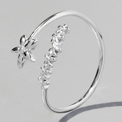 925 Sterling Silver Flower Ring - -
