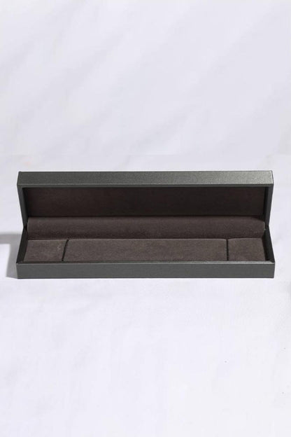 925 Sterling Silver Inlaid Moissanite Bracelet - -