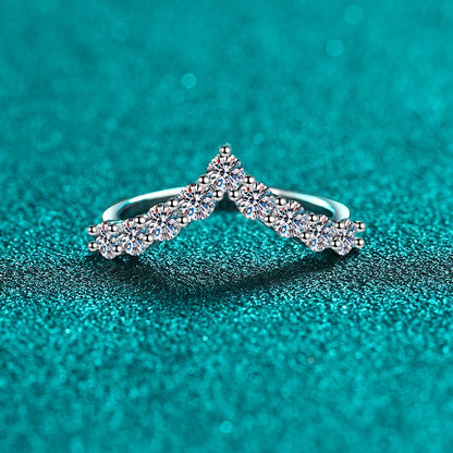 925 Sterling Silver Moissanite V Shape Ring - -