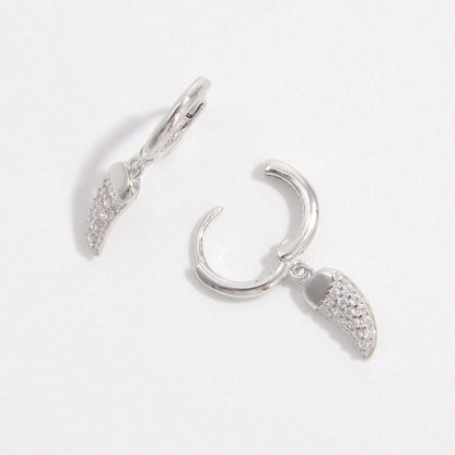 925 Sterling Silver Zircon Chili Shape Earrings - -