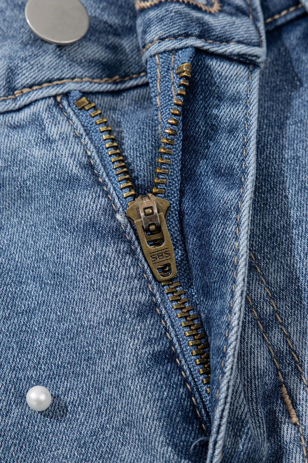 Pearl Beaded Raw Hem Wash Denim Shorts - -