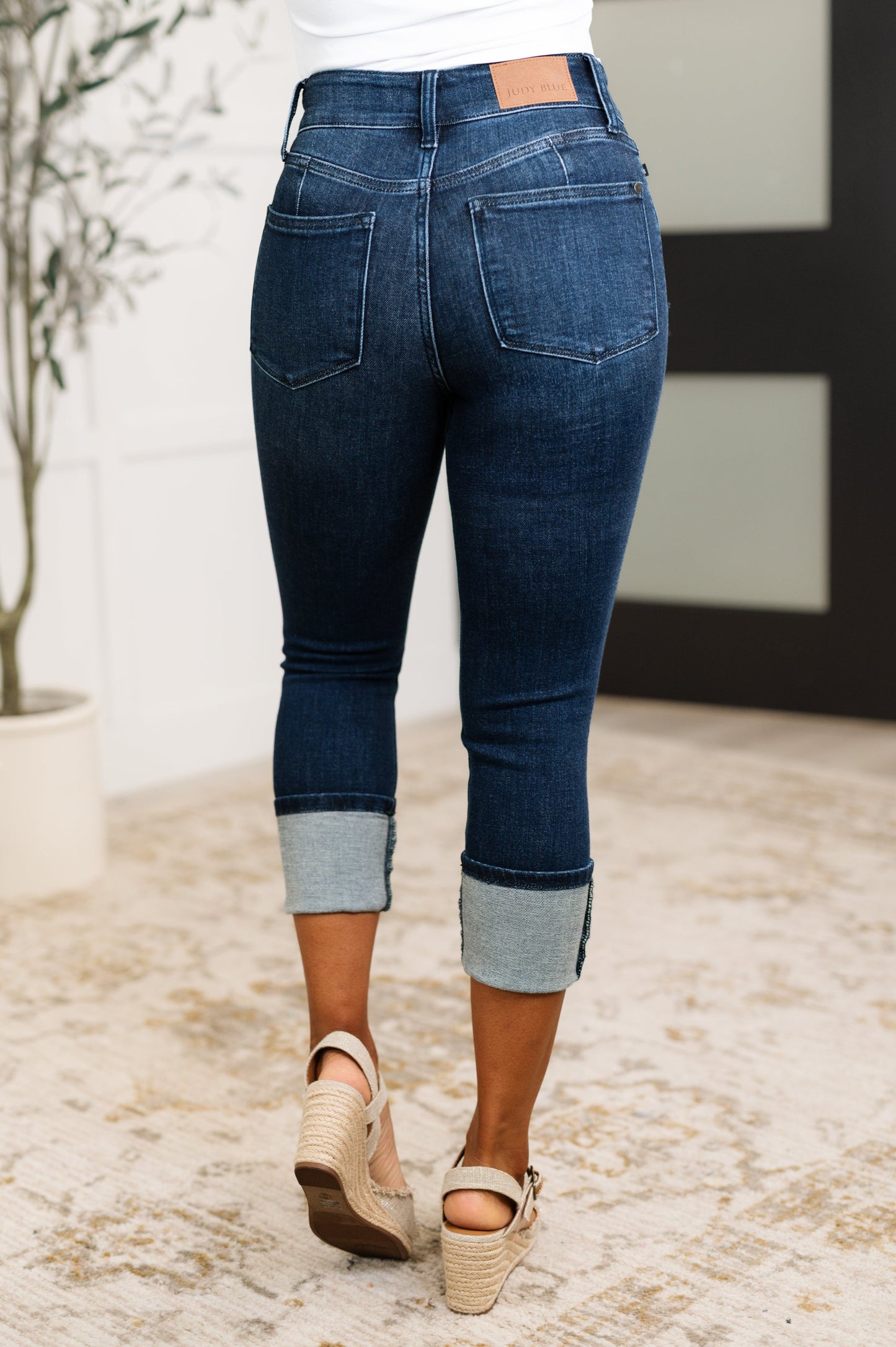 Karen High Rise Double Waist Band Capri Jeans – Womens | Shannon’s Chique Boutique