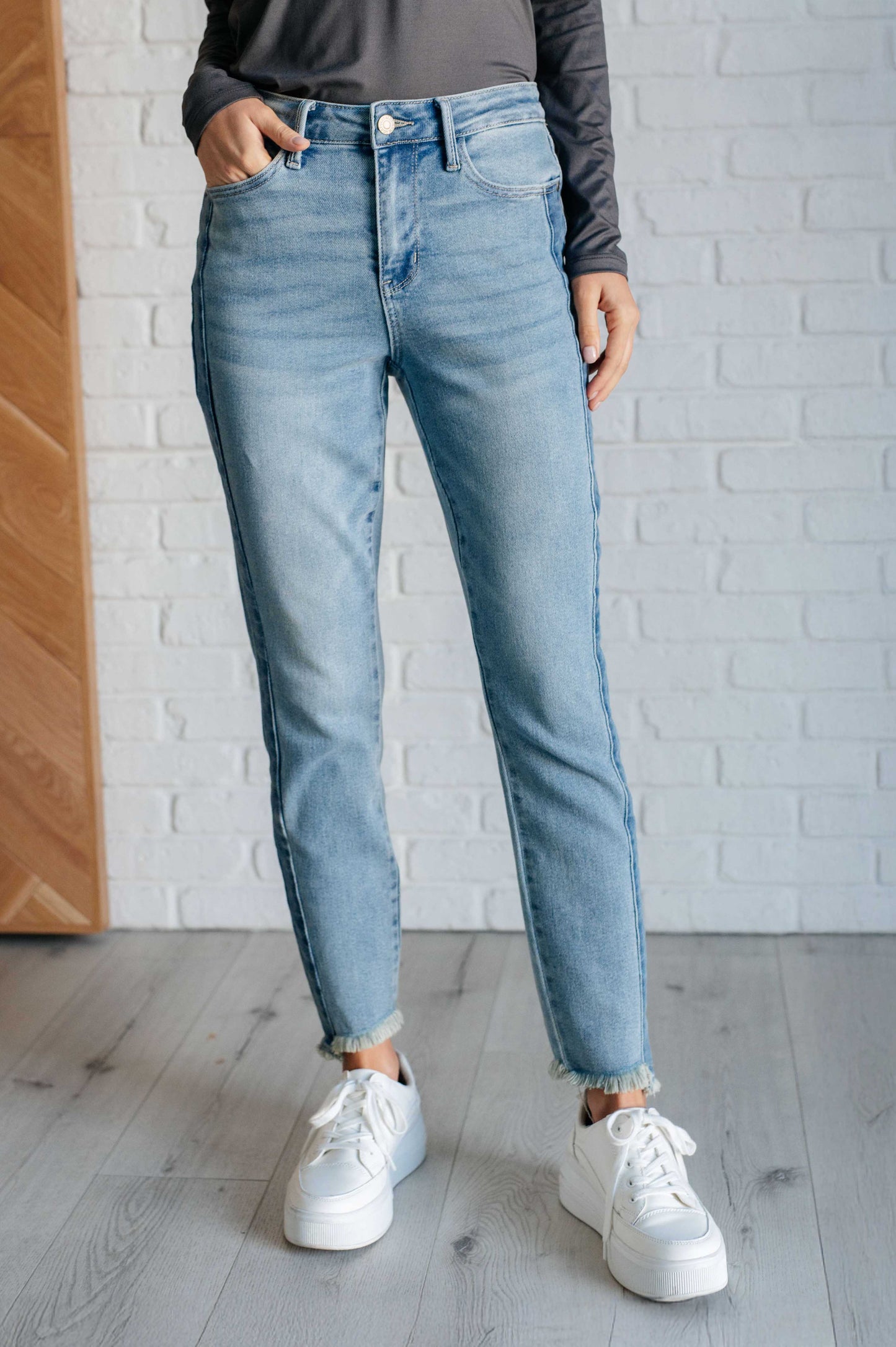 Susan High Rise Side Panel Detail Slim Jeans - - Denim