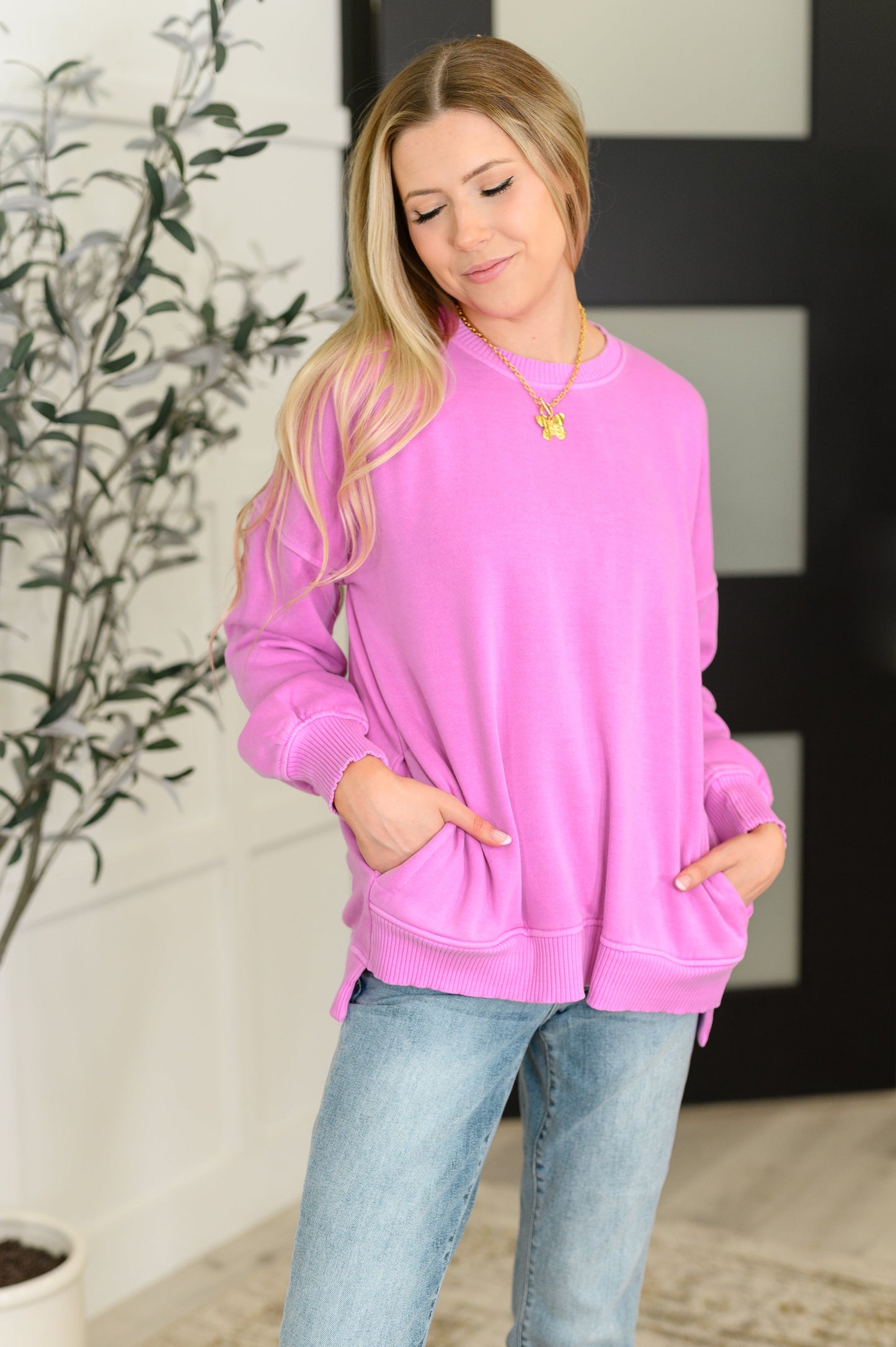 Talk Cozy to Me Stepped Hem Pullover in Bright Mauve