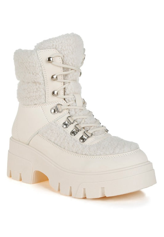 Lennox Off-White Boot with shearling lining and chunky lug sole