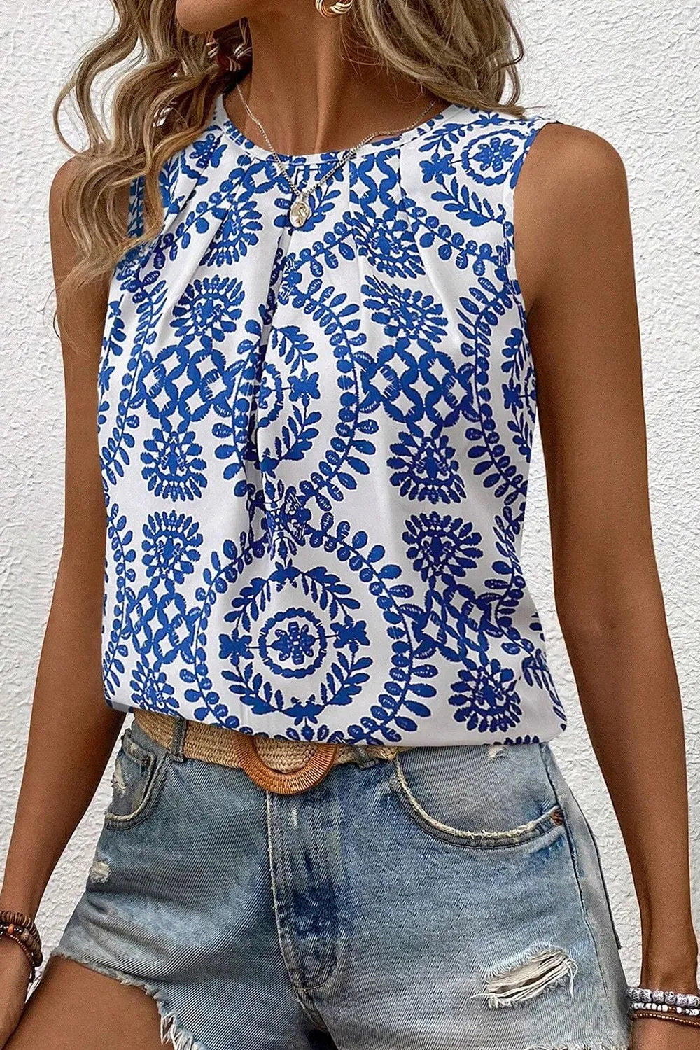 Printed Crew Neck Sleeveless Top - Blue -