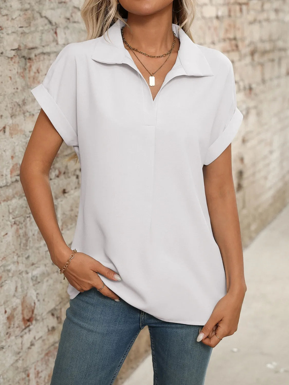Ruched Round Neck Short Sleeve Top – Pretty Chique Women’s Summer Blouse - -