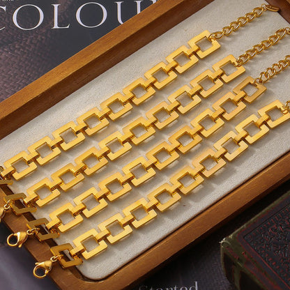 Edgy Hollow Square Chain Bracelet - -