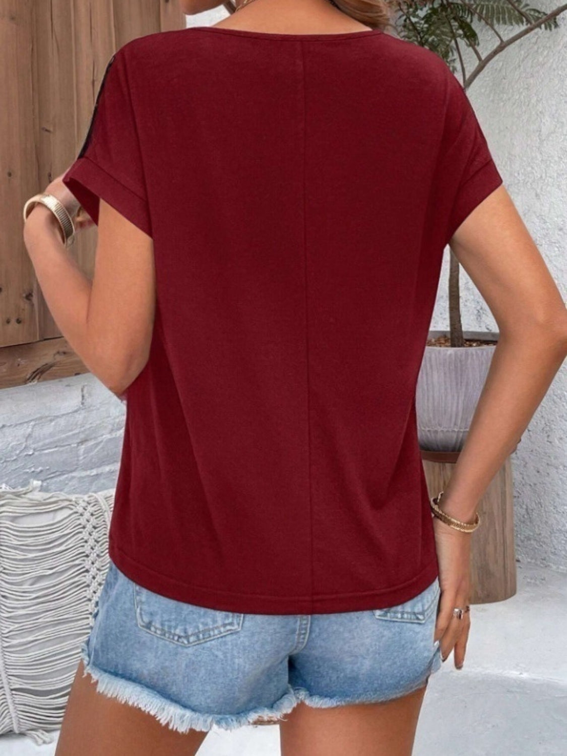 Contrast Lace Round Neck Short Sleeve Blouse - -