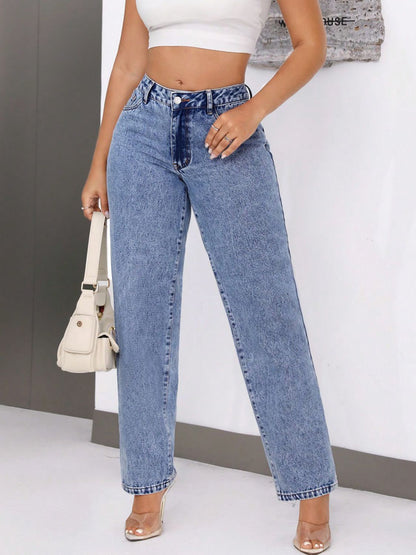 Mid-Rise Waist Jeans with Pockets