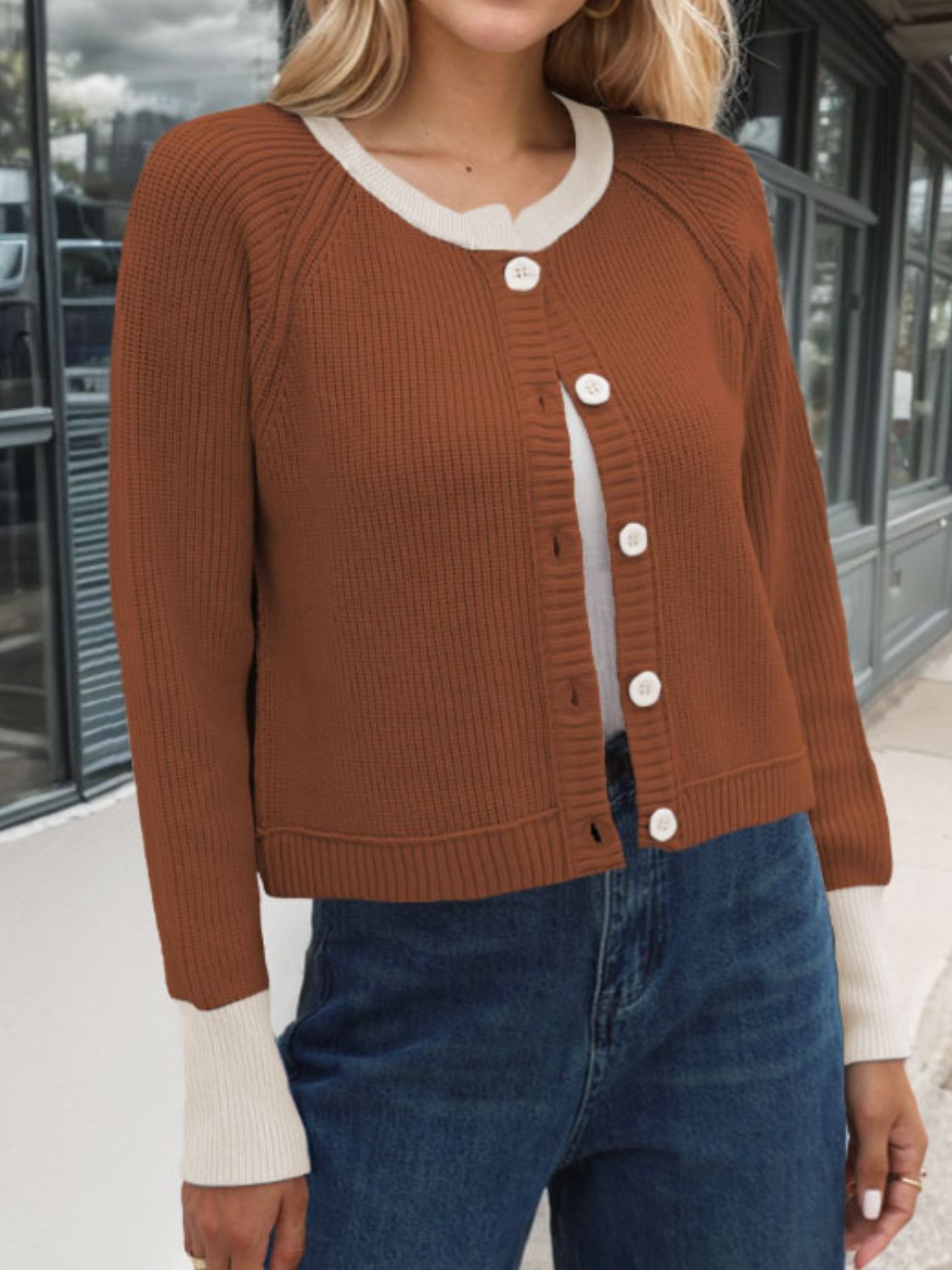 Contrast Button Up Long Sleeve Cardigan - Brown -