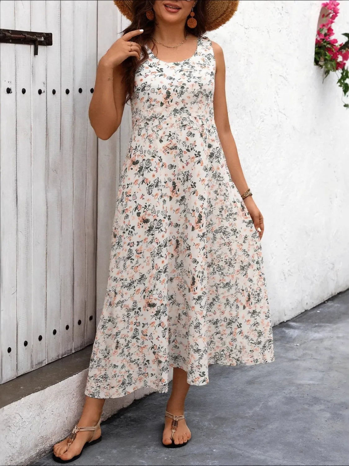 Pretty Chique Boutique Dress – Plus Size Floral Tank Dress with Pockets - Dust Storm -